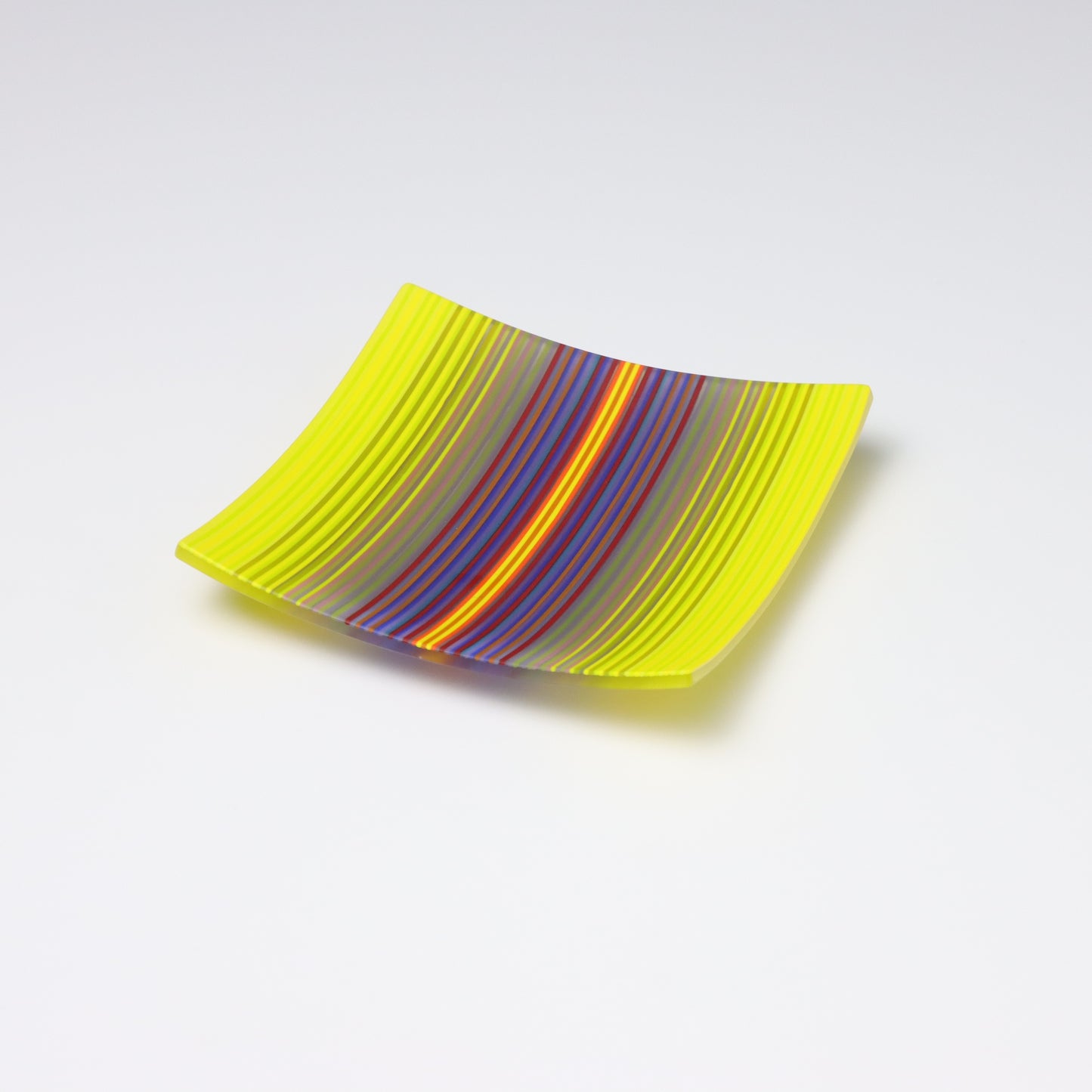 S3306 | Square Shaped ColourWave Glass Plate | Yellow and Purple