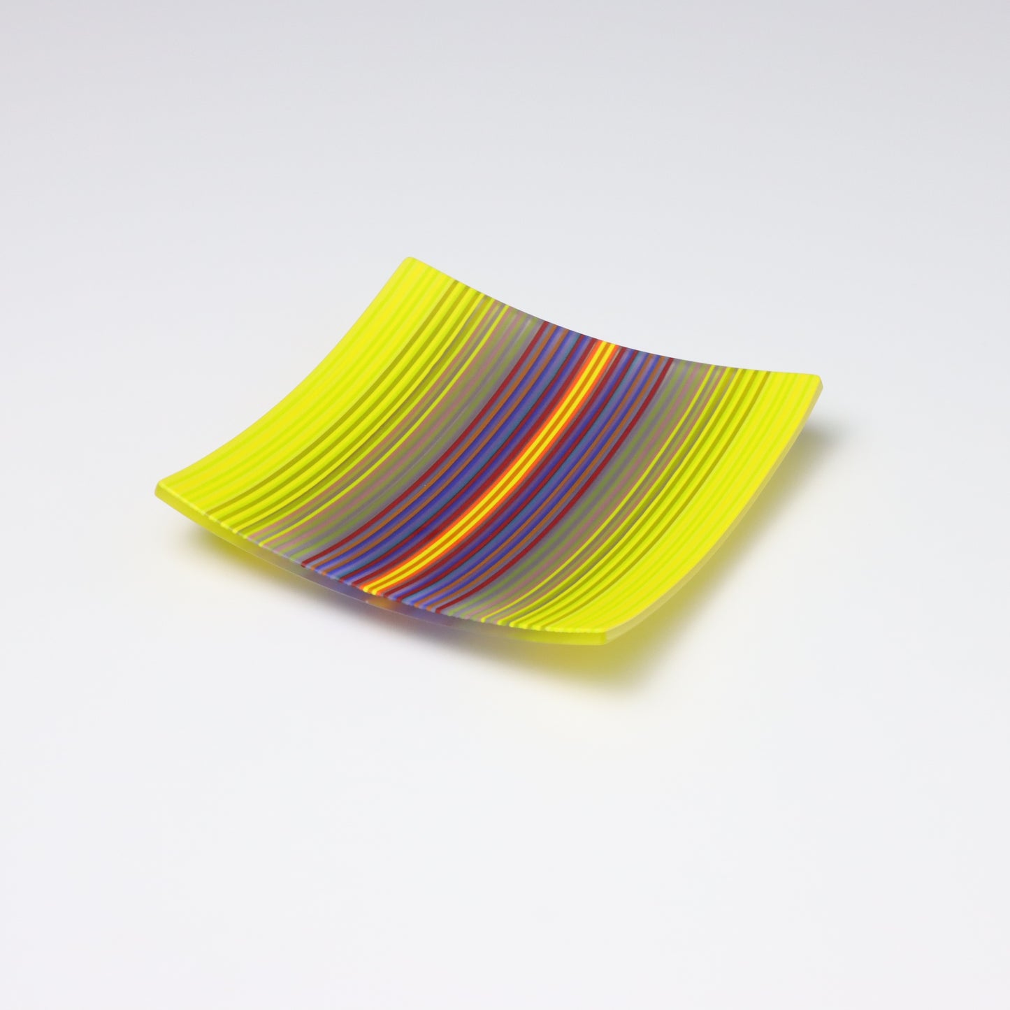 S3306 | Square Shaped ColourWave Glass Plate | Yellow and Purple